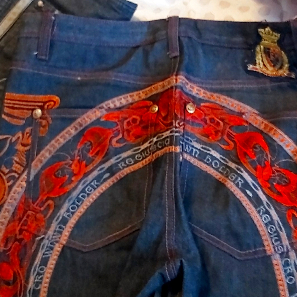 jeans